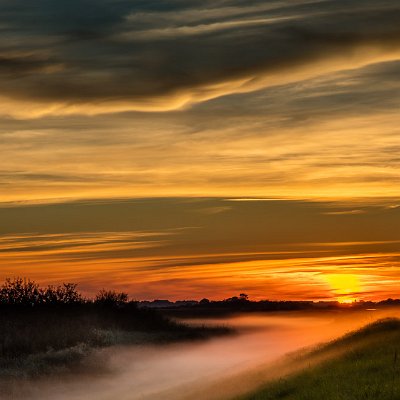 LR__33A1062-HDR-Edit Mist of the night creeping in...