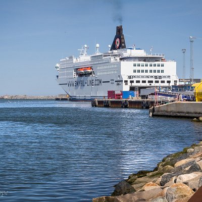 LR__70F5462 Norröna at quay in Hirtshals.