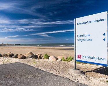 LR__70F5434 Harbour site at Hirtshals. Road sign to the ferry..